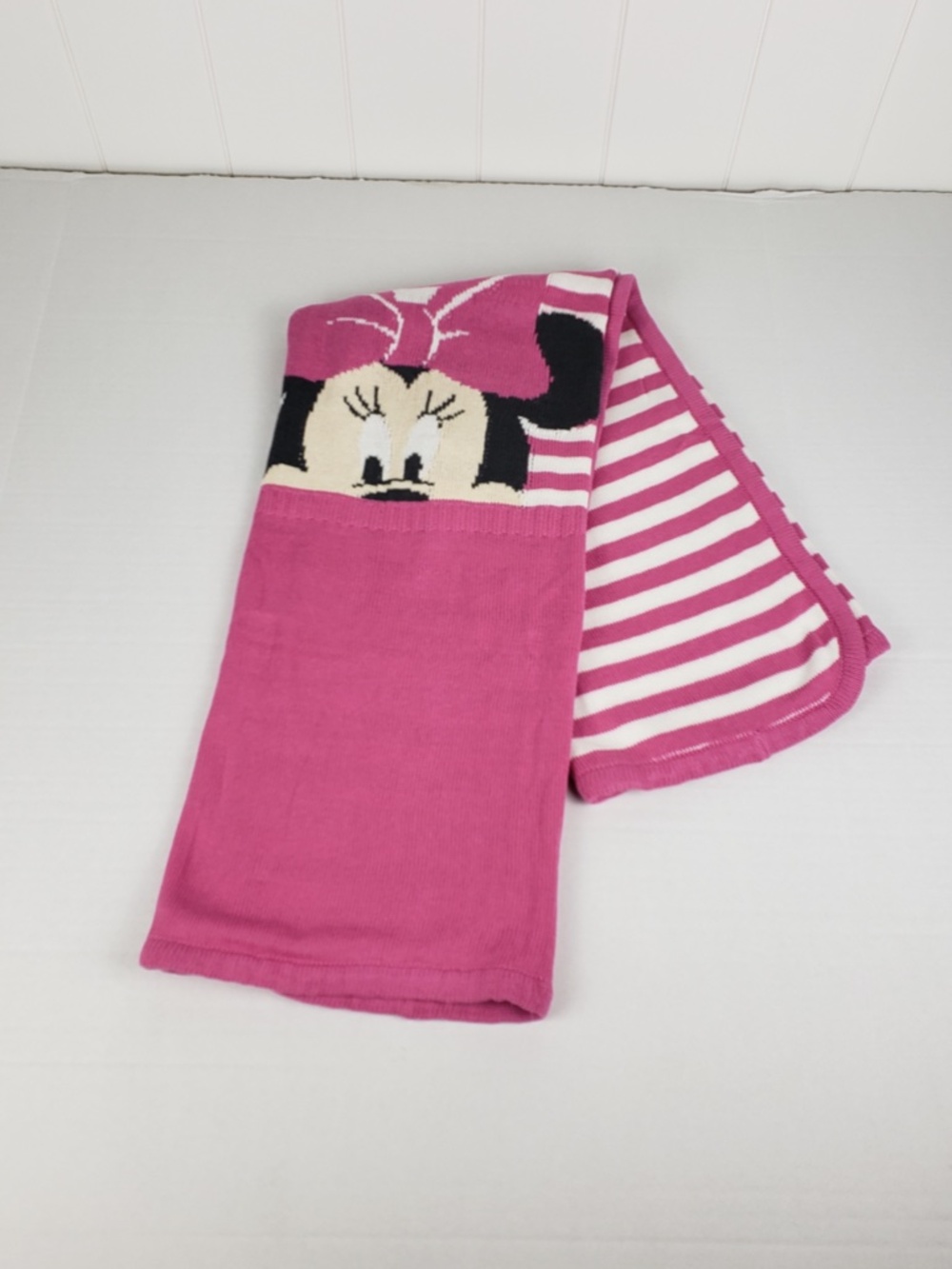 Minnie Mouse Pink White Striped Knitted Throw Blanket
